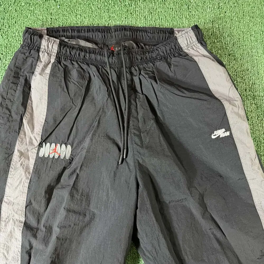 Y2K Nike Air Jordan Track Pants Baggy Streetwear Black Gray Embroidered